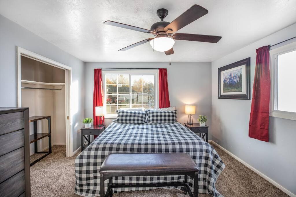 Pet Friendly Millcreek Home Close To Downtown/Mtns Salt Lake City Extérieur photo