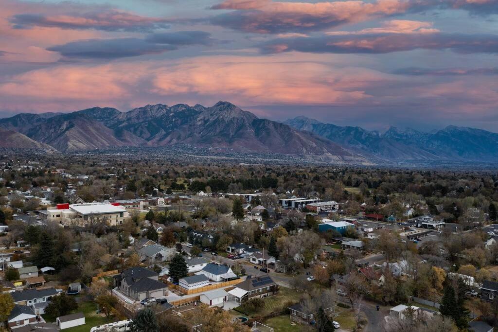 Pet Friendly Millcreek Home Close To Downtown/Mtns Salt Lake City Extérieur photo